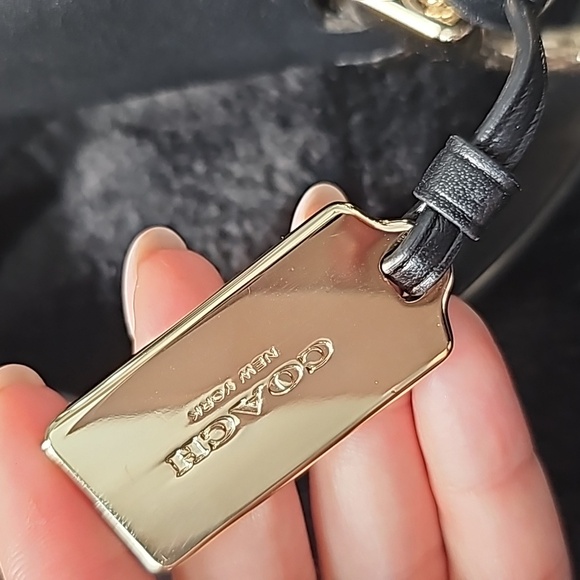 Coach Shoulder Bag - Picture 5 of 11